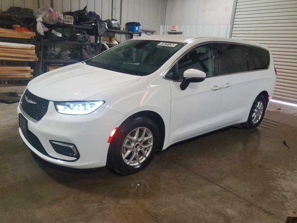 Продаж на аукціоні авто 2023 Chrysler Pacifica, vin: 2C4RC1BG3PR620808, номер лоту: 65873136