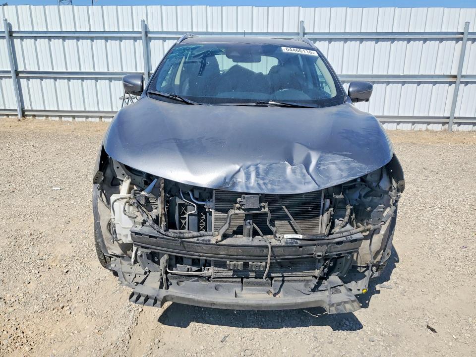 64466116 :رقم المزاد ، JN1BJ1CP8JW182200 vin ، 2018 Nissan Rogue Sport مزاد بيع