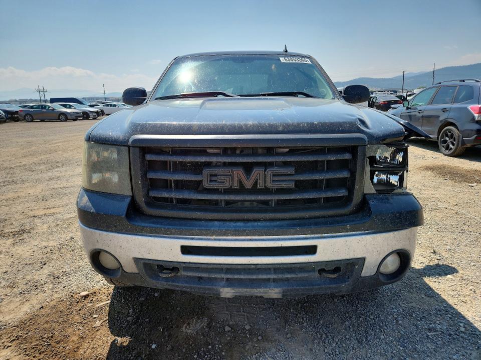 63853366 :رقم المزاد ، 3GTP2VE35BG232570 vin ، 2011 Gmc Sierra مزاد بيع