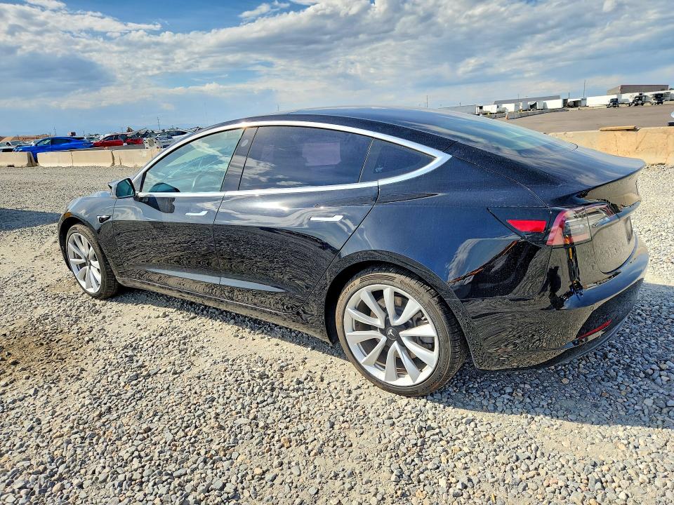 2018 Tesla Model 3 მანქანა იყიდება აუქციონზე, vin: 5YJ3E1EA3JF042428, აუქციონის ნომერი: 65217216