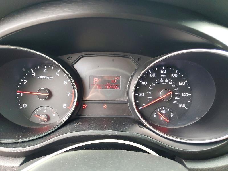 62572006 :رقم المزاد ، KNDMB5C16G6131650 vin ، 2016 Kia Sedona مزاد بيع