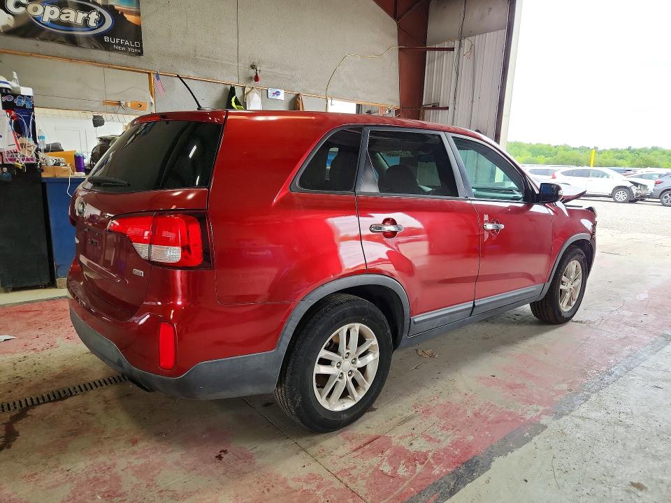63154506 :رقم المزاد ، 5XYKT3A62FG616144 vin ، 2015 Kia Sorento مزاد بيع