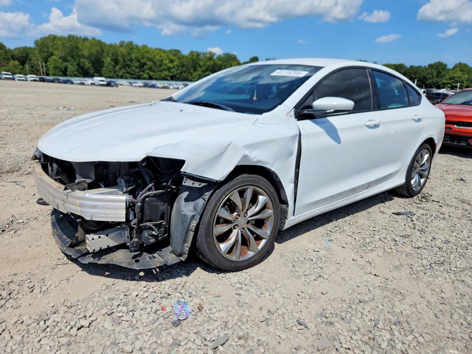 Продаж на аукціоні авто 2015 Chrysler 200, vin: 1C3CCCBB3FN590859, номер лоту: 64136206