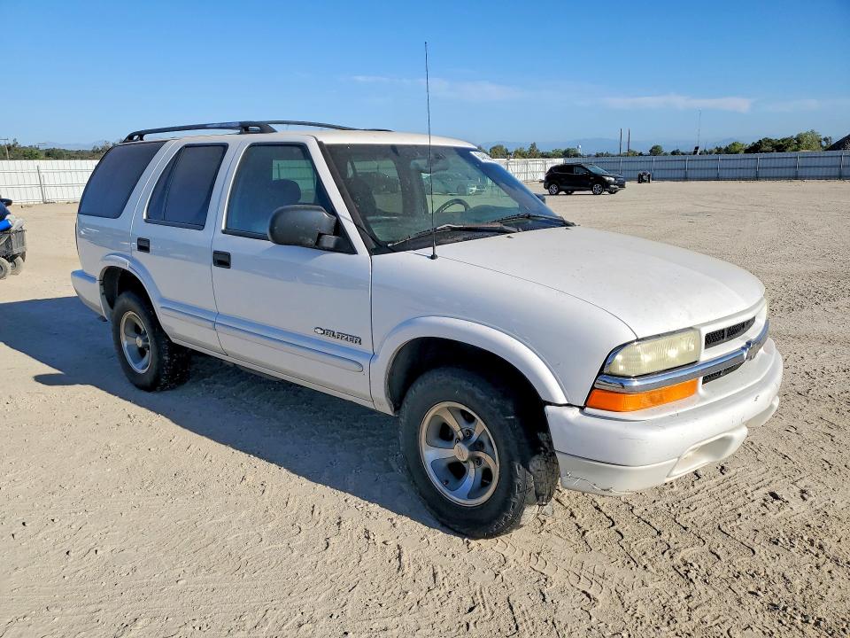 2004 Chevrolet Blazer მანქანა იყიდება აუქციონზე, vin: 1GNCS13X54K105222, აუქციონის ნომერი: 64453106