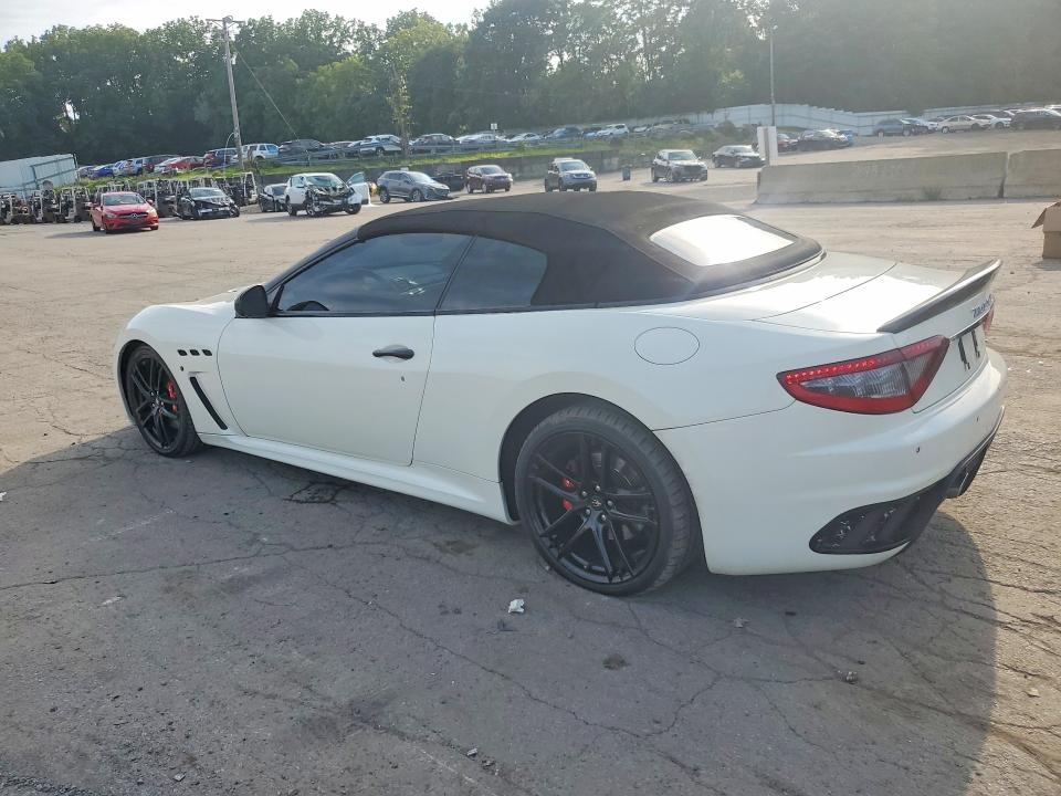 2015 Maserati Granturismo მანქანა იყიდება აუქციონზე, vin: ZAM45VMA3F0133889, აუქციონის ნომერი: 65397126