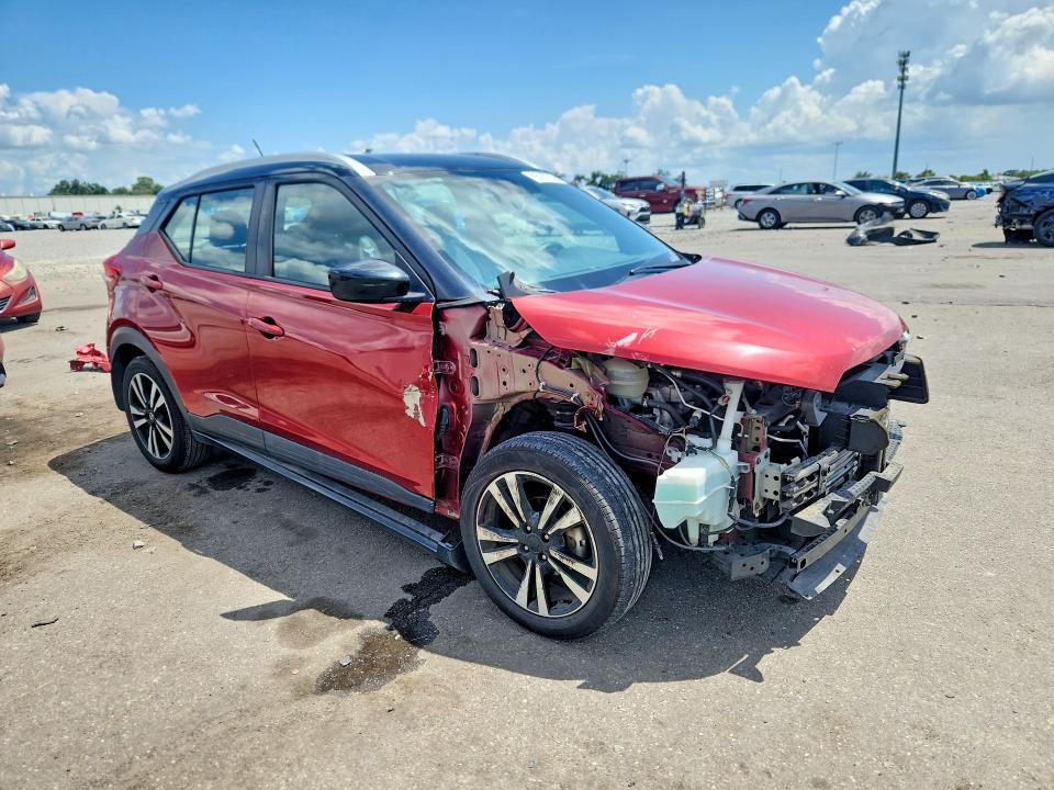 65147316 :رقم المزاد ، 3N1CP5CV8LL521068 vin ، 2020 Nissan Kicks مزاد بيع