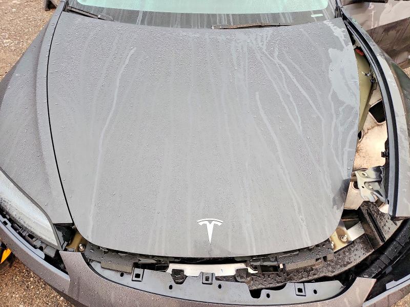 Auction sale of the 2025 Tesla Model 3, vin: 5YJ3E1EAXSF035798, lot number: 63357126