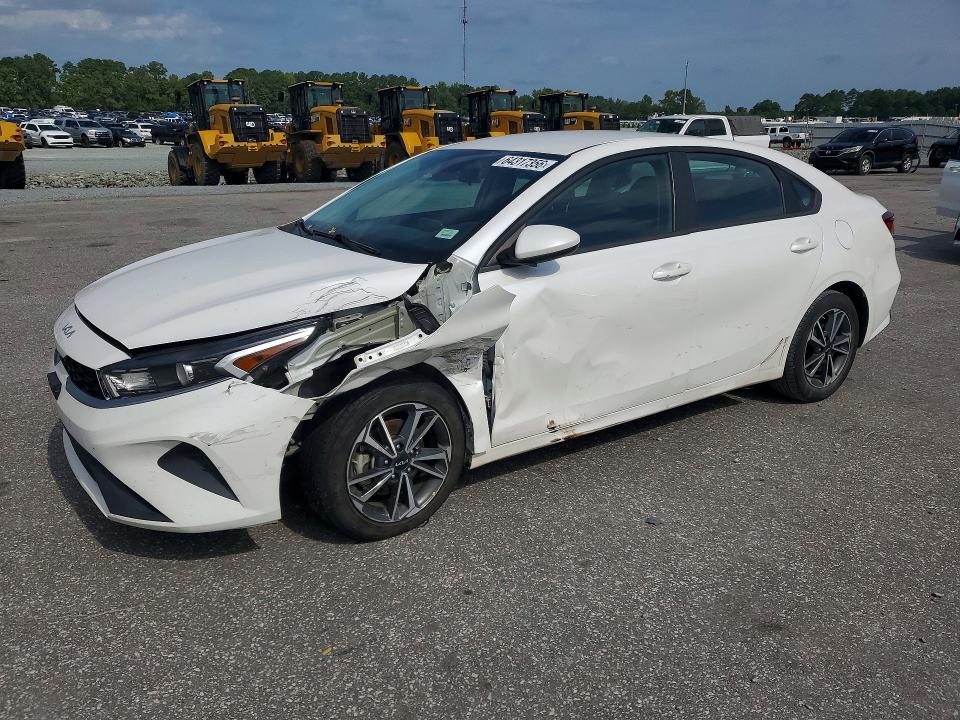 64317356 :رقم المزاد ، 3KPF24AD4PE602026 vin ، 2023 Kia Forte مزاد بيع