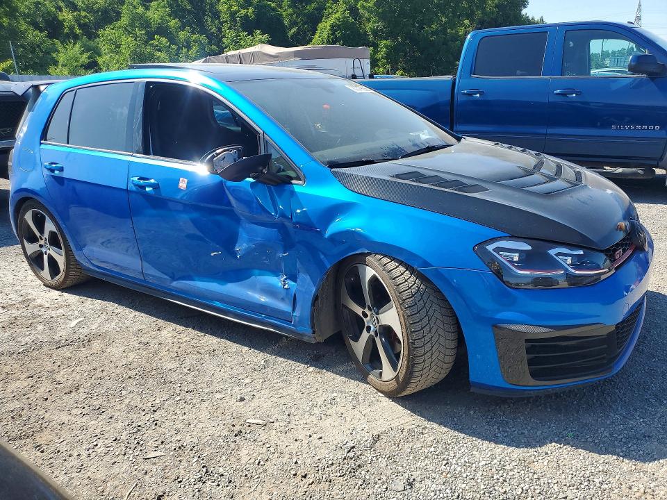 2015 Volkswagen Gti მანქანა იყიდება აუქციონზე, vin: 3VW4T7AUXFM081448, აუქციონის ნომერი: 63579086
