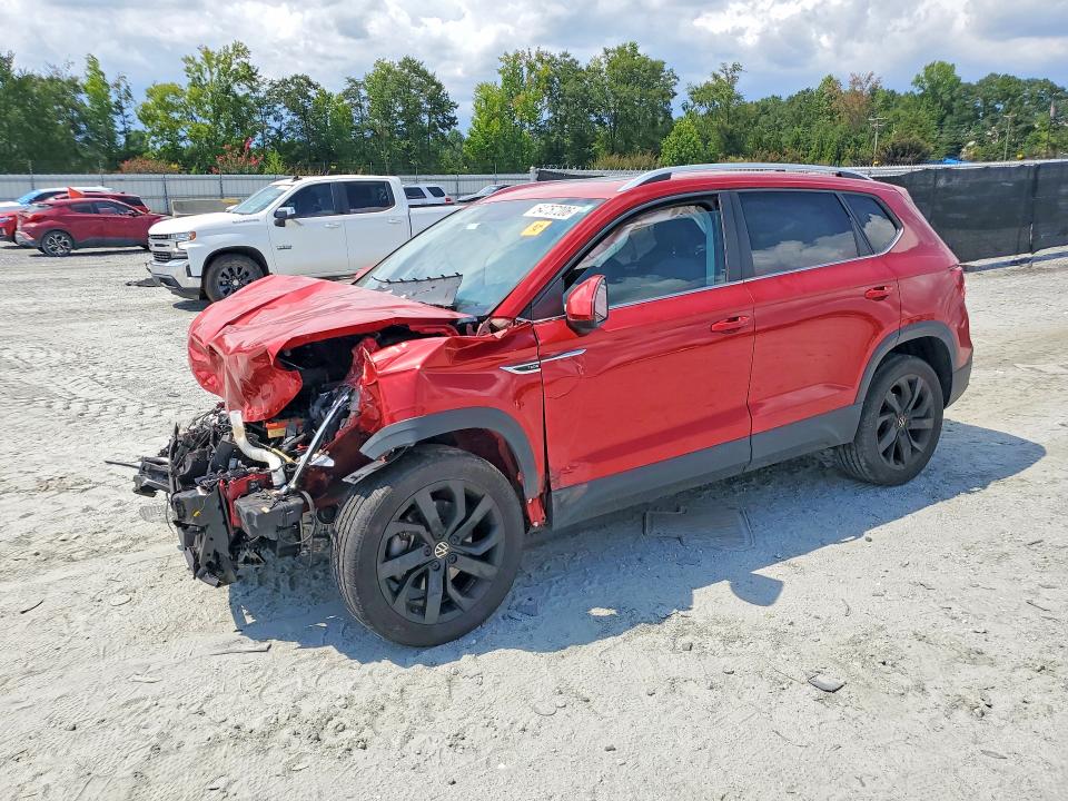 2022 Volkswagen Taos მანქანა იყიდება აუქციონზე, vin: 3VVLX7B20NM049477, აუქციონის ნომერი: 64757206