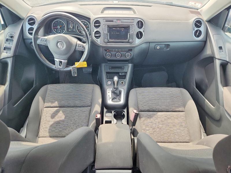 2018 Volkswagen Tiguan Limited მანქანა იყიდება აუქციონზე, vin: WVGBV7AX6JK005848, აუქციონის ნომერი: 66733716