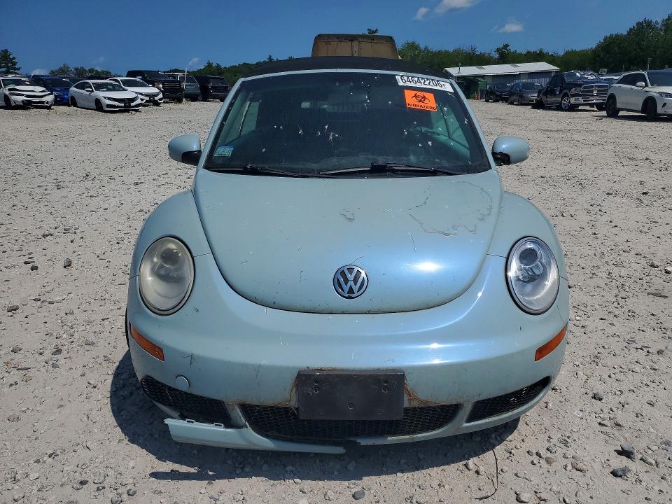 64642206 :رقم المزاد ، 3VWPF31Y16M304931 vin ، 2006 Volkswagen New Beetle مزاد بيع