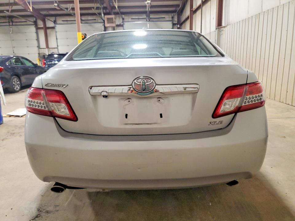 62920426 :رقم المزاد ، 4T1BK3EK7AU101797 vin ، 2010 Toyota Camry مزاد بيع