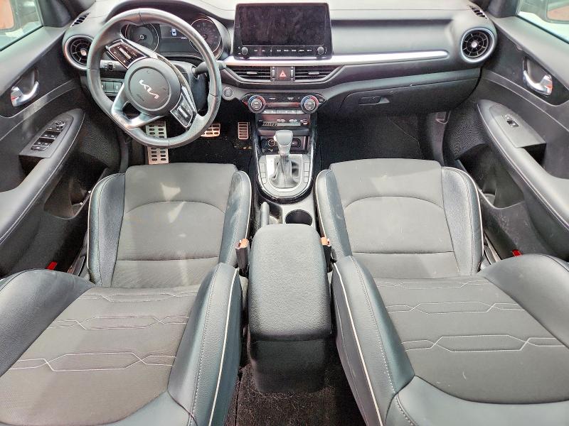 2022 Kia Forte მანქანა იყიდება აუქციონზე, vin: 3KPF54AD6NE496182, აუქციონის ნომერი: 64515126