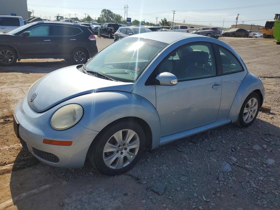 Продаж на аукціоні авто 2010 Volkswagen New Beetle, vin: 3VWPW3AG7AM012085, номер лоту: 64510936