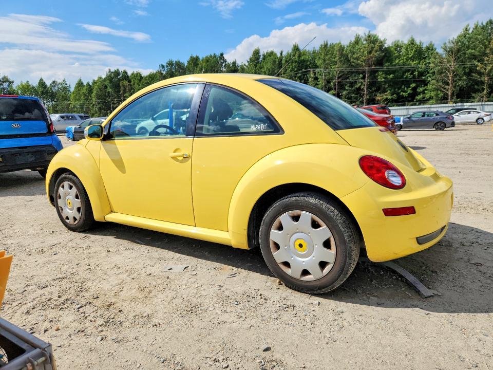 Продажа на аукционе авто 2010 Volkswagen New Beetle, vin: 3VWPG3AG2AM012072, номер лота: 64040416