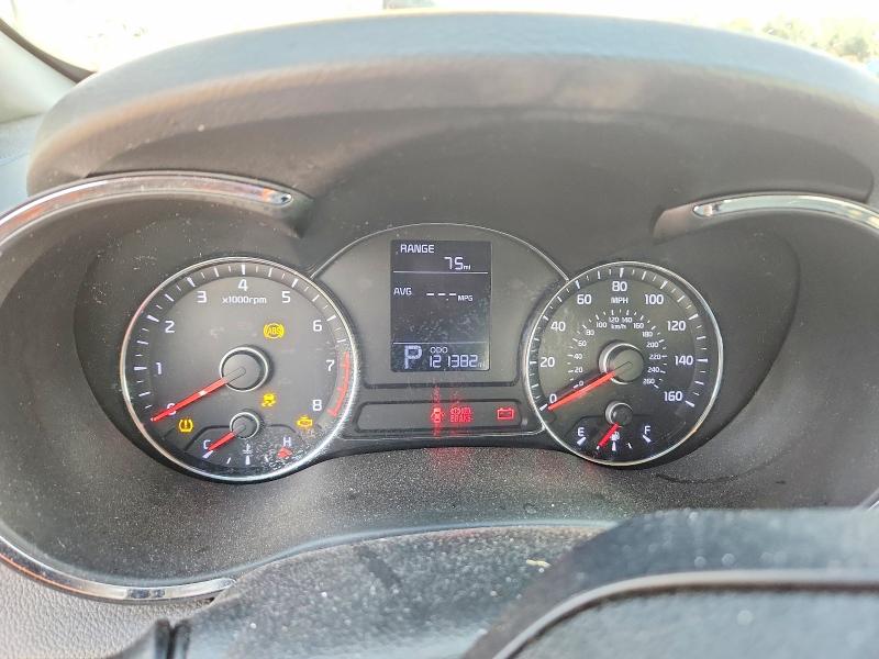 65354806 :رقم المزاد ، KNAFK4A6XF5372615 vin ، 2015 Kia Forte مزاد بيع