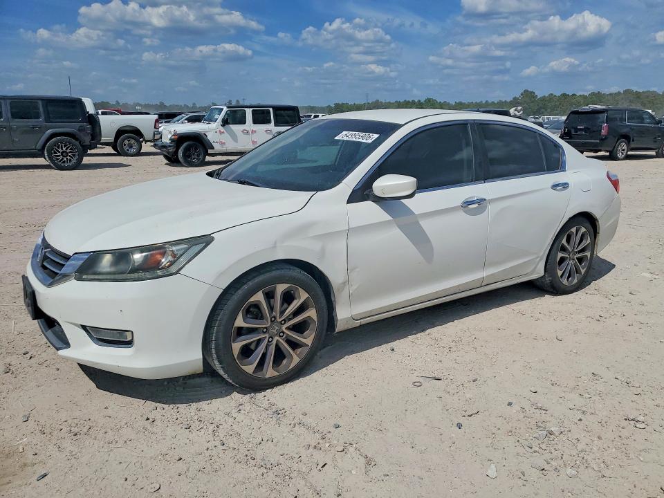 Продажа на аукционе авто 2013 Honda Accord, vin: 1HGCR2F5XDA218112, номер лота: 64995906