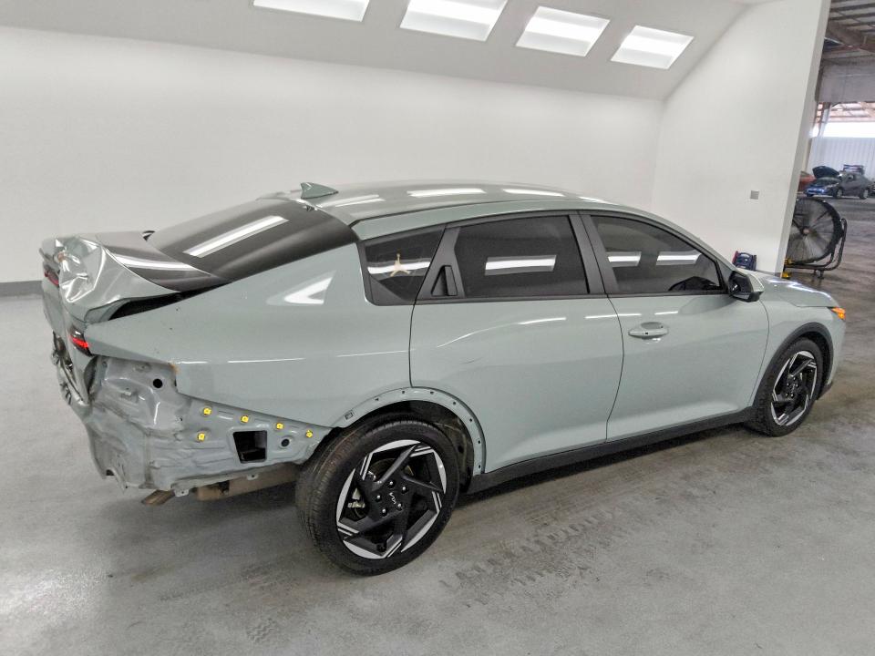 Продаж на аукціоні авто 2025 Kia K4, vin: 3KPFU4DE1SE156005, номер лоту: 61283986