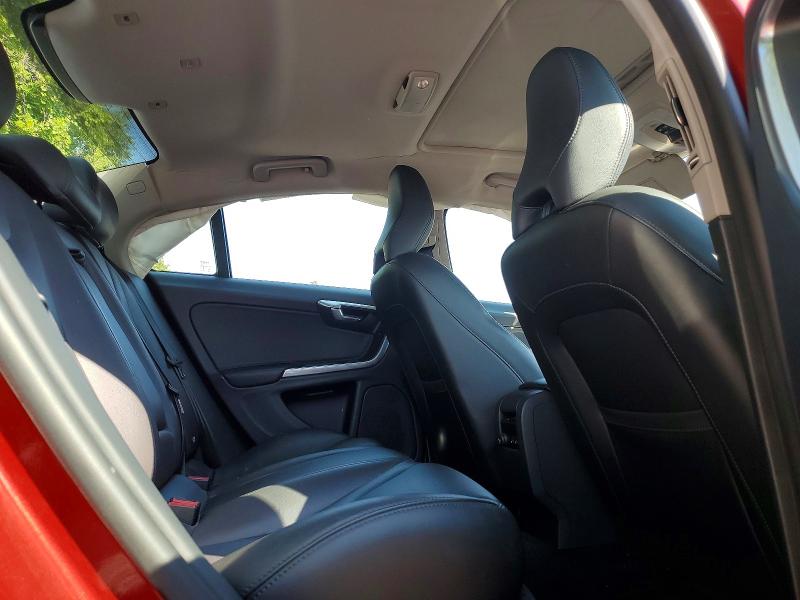 2015 Volvo S60 მანქანა იყიდება აუქციონზე, vin: YV140MFL6F2363002, აუქციონის ნომერი: 61979356