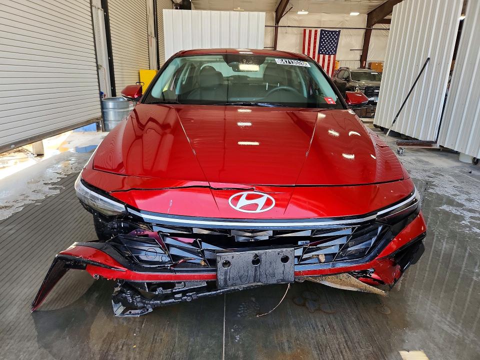 Продажа на аукционе авто 2025 Hyundai Elantra, vin: KMHLP4DG0SU056549, номер лота: 64713526