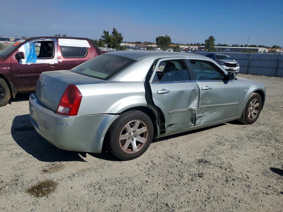 63701946 :رقم المزاد ، 2C3KA53GX6H388164 vin ، 2006 Chrysler 300 مزاد بيع