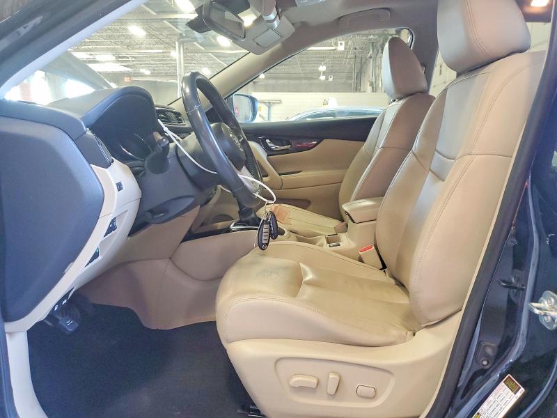 64051266 :رقم المزاد ، 5N1AT2MV6HC750778 vin ، 2017 Nissan Rogue مزاد بيع
