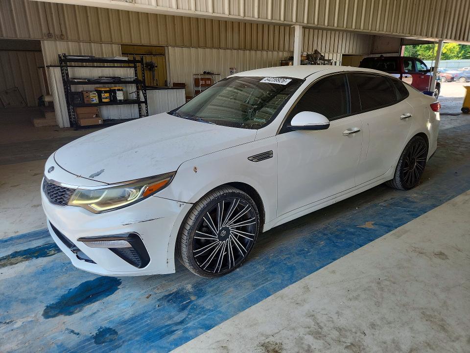 Auction sale of the 2019 Kia Optima, vin: 5XXGT4L33KG354759, lot number: 64239926