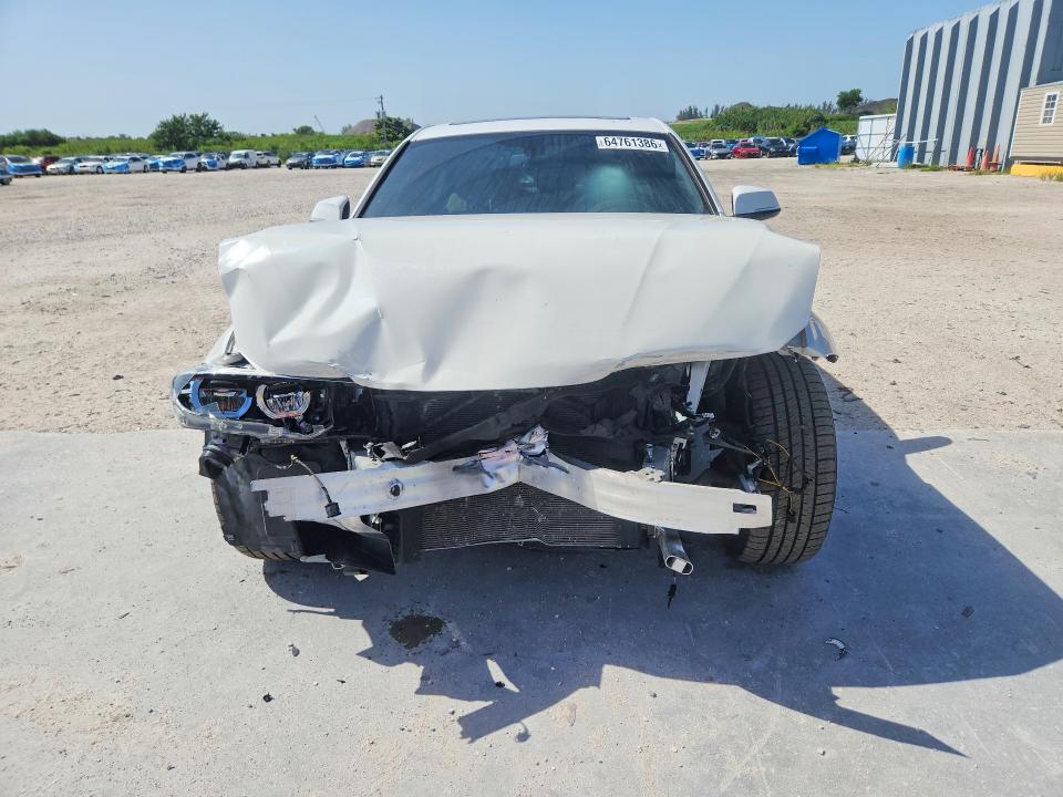 64761386 :رقم المزاد ، WBA8B9G5XJNU97966 vin ، 2018 Bmw 330 مزاد بيع