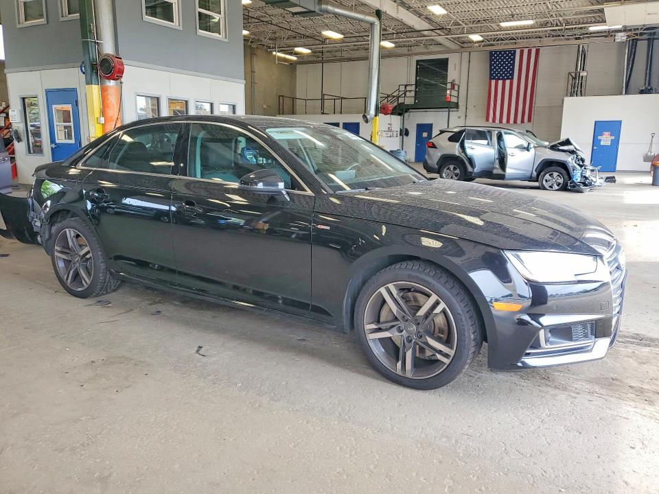 Продаж на аукціоні авто 2017 Audi A4, vin: WAUFNAF48HN011870, номер лоту: 64440996