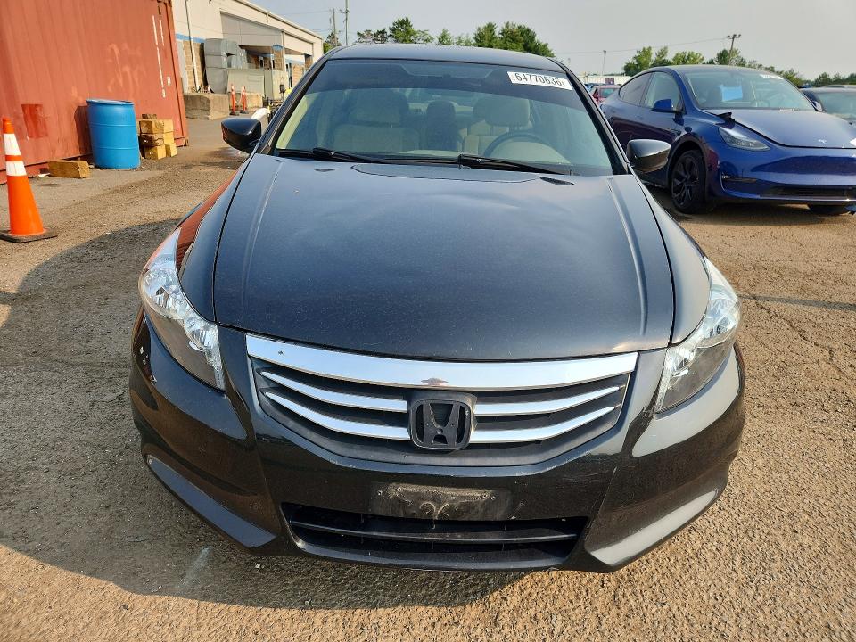 64770636 :رقم المزاد ، 1HGCP26329A090735 vin ، 2009 Honda Accord مزاد بيع