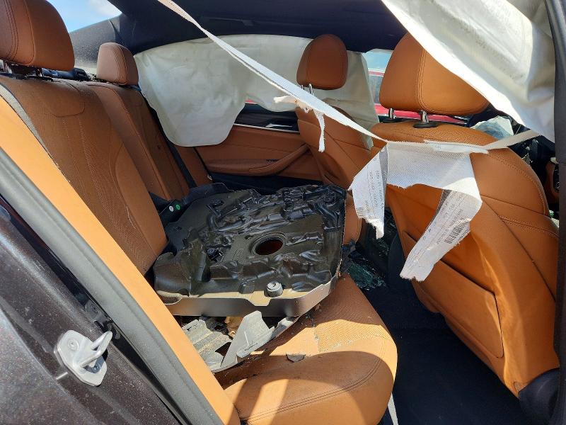 65080426 :رقم المزاد ، WBA13BJ02MCG07558 vin ، 2021 Bmw 530 مزاد بيع