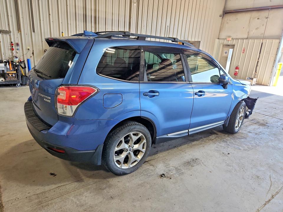 Продажа на аукционе авто 2017 Subaru Forester, vin: JF2SJAWC7HH811385, номер лота: 66227186