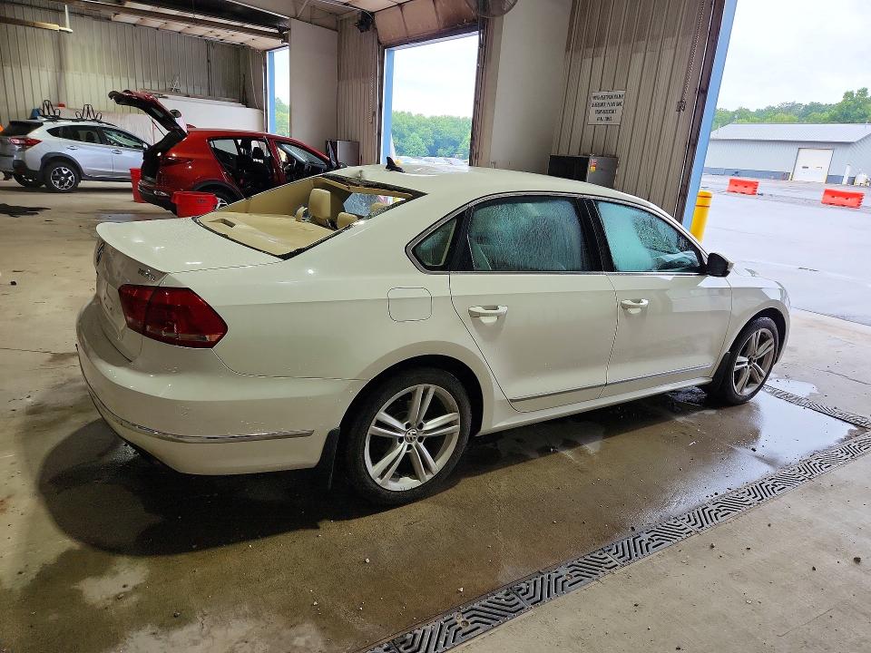 Продажа на аукционе авто 2014 Volkswagen Passat, vin: 1VWCM7A34EC023786, номер лота: 63485036