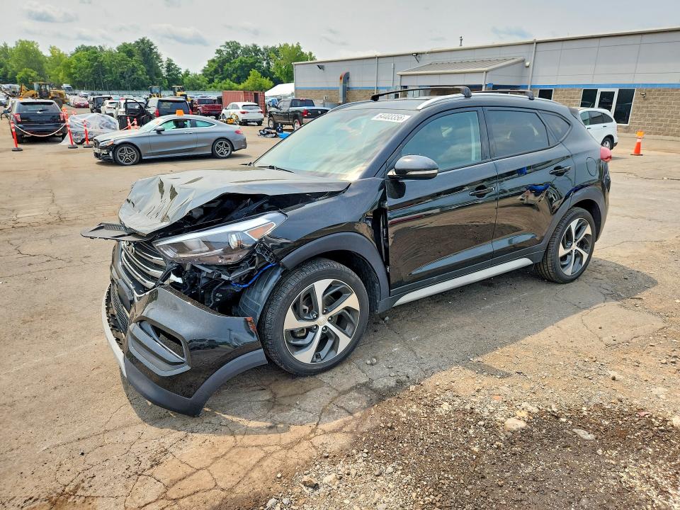 64403356 :رقم المزاد ، KM8J3CAL9JU718030 vin ، 2018 Hyundai Tucson مزاد بيع