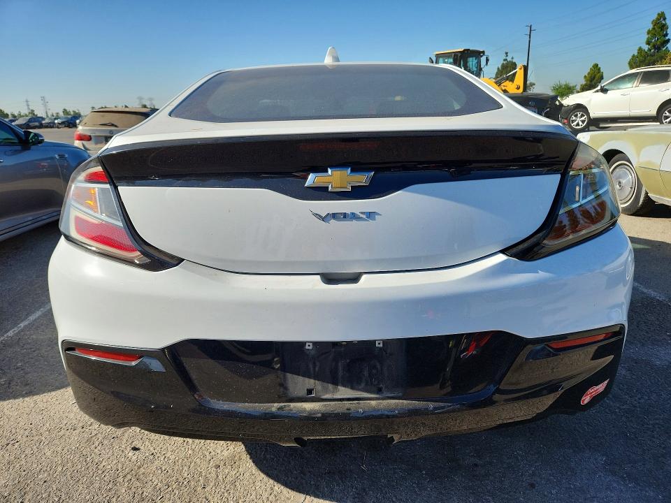 63436526 :رقم المزاد ، 1G1RC6S5XHU203002 vin ، 2017 Chevrolet Volt مزاد بيع