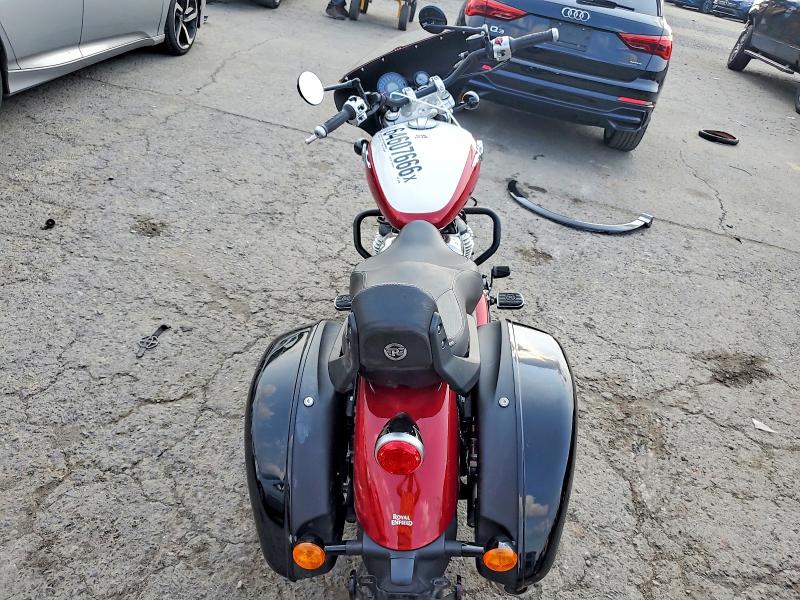 2024 Royal Enfield Motors Super Meteor 650 მანქანა იყიდება აუქციონზე, vin: ME3HJN479RK701800, აუქციონის ნომერი: 64607666