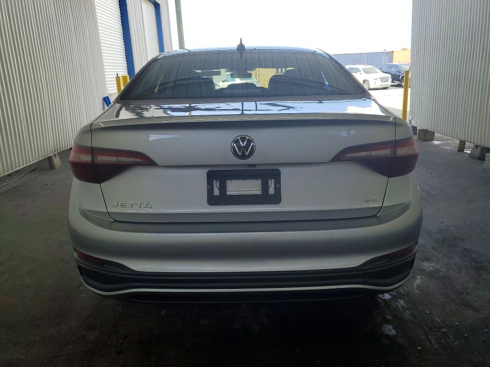 Продажа на аукционе авто 2024 Volkswagen Jetta, vin: 3VWEM7BU8RM040126, номер лота: 64573686