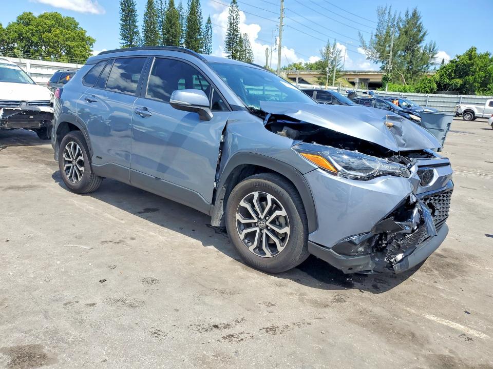 Продаж на аукціоні авто 2024 Toyota Corolla Cross Hybrid, vin: 7MUFBABG8RV046163, номер лоту: 64580476
