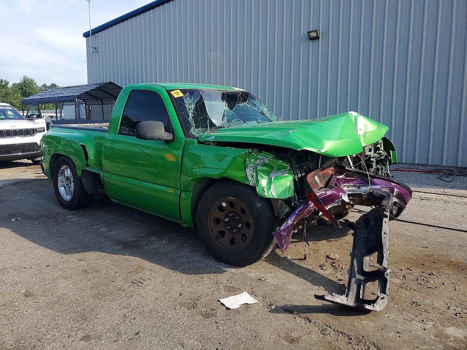 Продажа на аукционе авто 2003 Chevrolet Silverado, vin: 1GCEC14X23Z313531, номер лота: 66203746