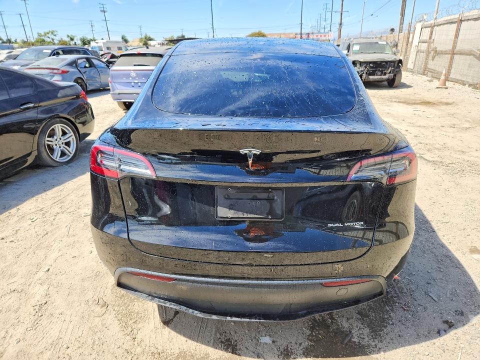 64475386 :رقم المزاد ، 7SAYGDEE9PF904051 vin ، 2023 Tesla Model Y مزاد بيع