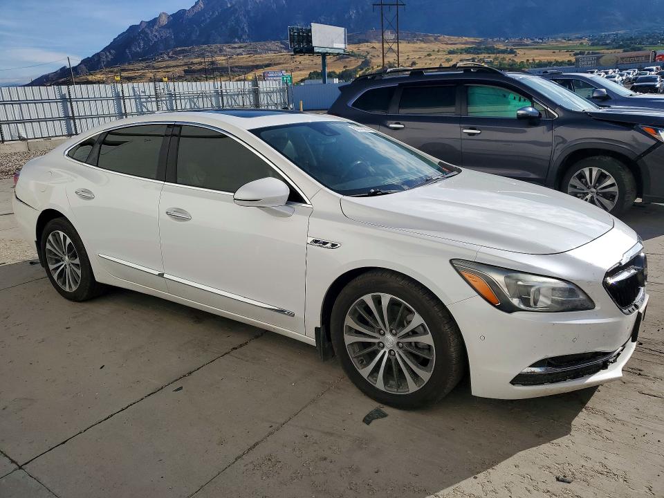 Продажа на аукционе авто 2018 Buick Lacrosse, vin: 1G4ZS5SS2JU112933, номер лота: 65373536