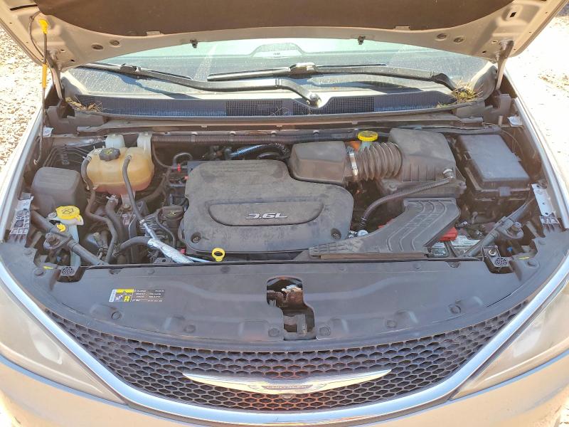 66284076 :رقم المزاد ، 2C4RC1GG8HR748763 vin ، 2017 Chrysler Pacifica مزاد بيع