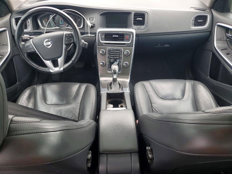 2014 Volvo S60 მანქანა იყიდება აუქციონზე, vin: YV1612FS9E2290949, აუქციონის ნომერი: 65984446