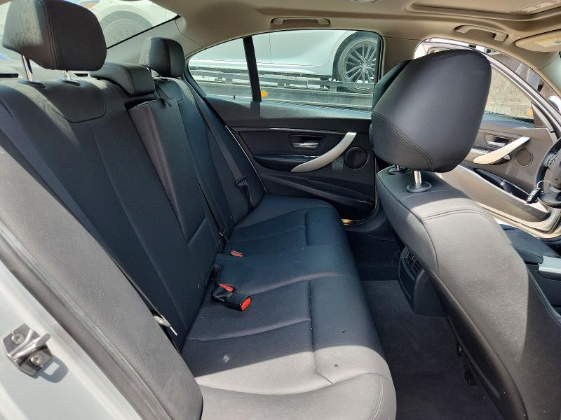Aukcja sprzedaży 2016 Bmw 320, vin: WBA8E1G59GNU12245, numer aukcji: 64232216