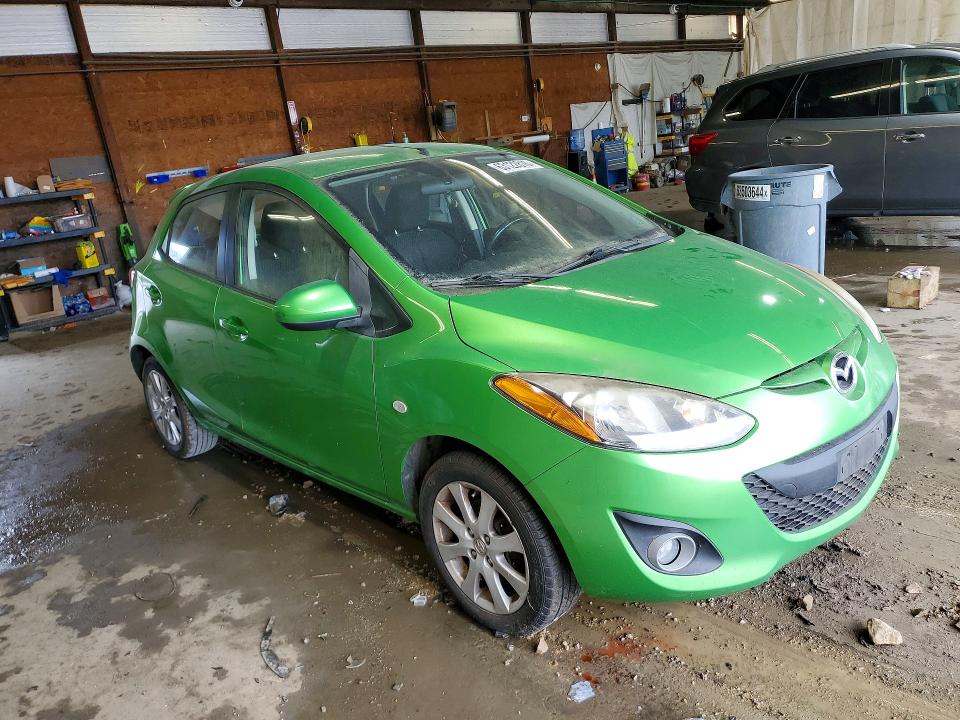 2011 Mazda Mazda2 მანქანა იყიდება აუქციონზე, vin: JM1DE1HZ6B0130153, აუქციონის ნომერი: 63122816