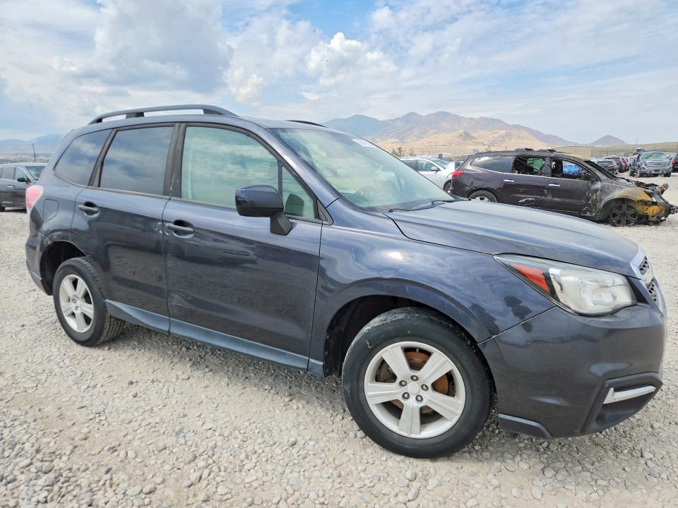 65040626 :رقم المزاد ، JF2SJAEC7HH412445 vin ، 2017 Subaru Forester مزاد بيع