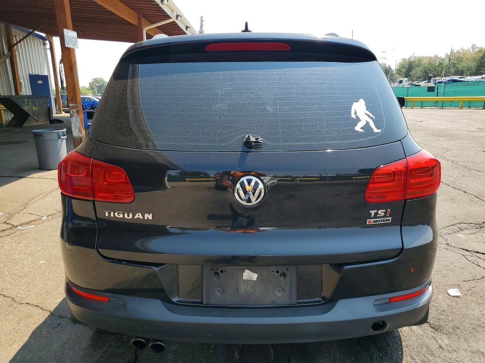 Auction sale of the 2017 Volkswagen Tiguan, vin: WVGBV7AX5HK020920, lot number: 62717236