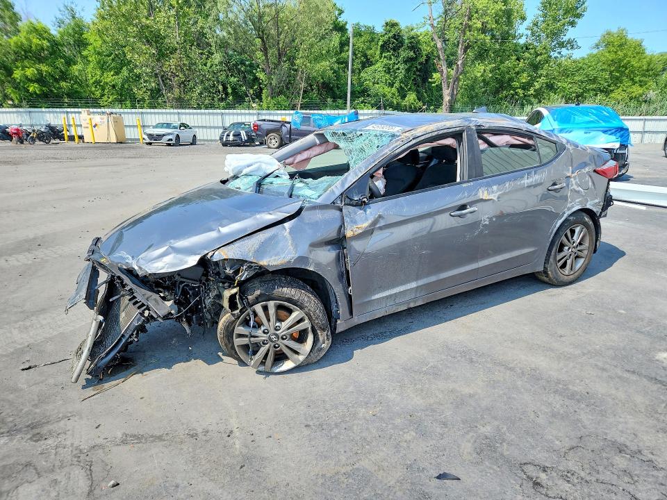 64669306 :رقم المزاد ، 5NPD84LF1JH280730 vin ، 2018 Hyundai Elantra مزاد بيع