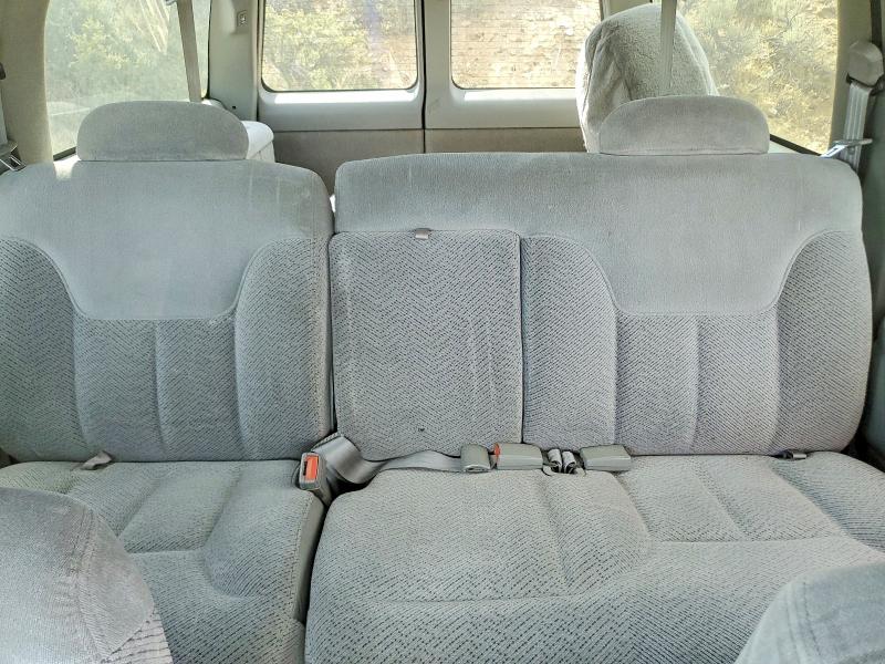 Продажа на аукционе авто 1997 Chevrolet Suburban, vin: 3GNFK16R8VG117402, номер лота: 63801686